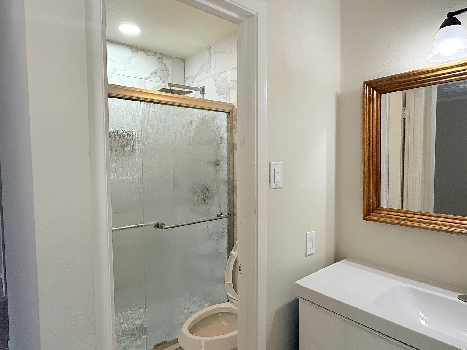3 bed, 1488 sqft, $2,400 — Photo 2