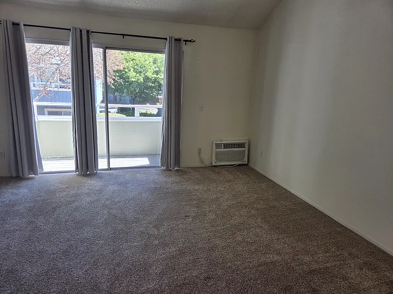 601 Racquet Club Cir — Photo 27