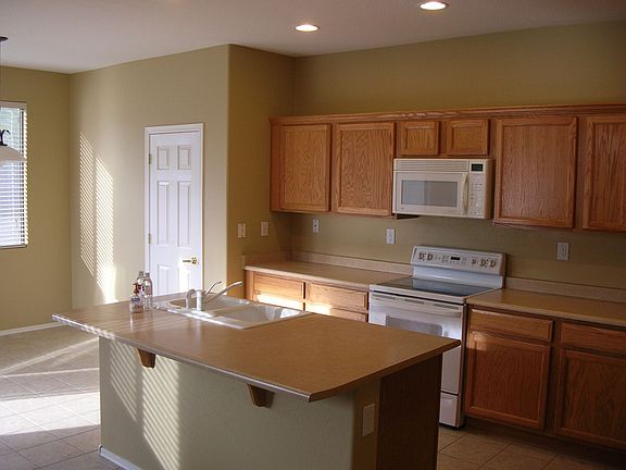 2nd image of 40744 N Citrus Canyon Trl