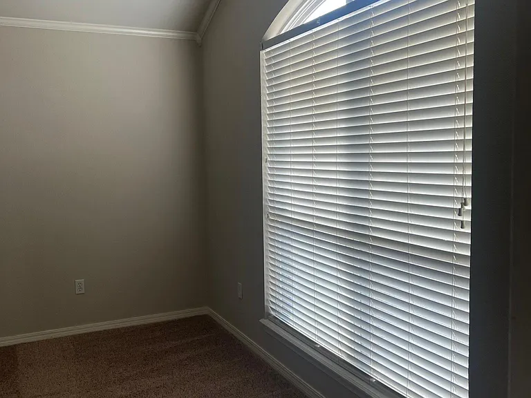 7907 Saint Louis Dr — Photo 14