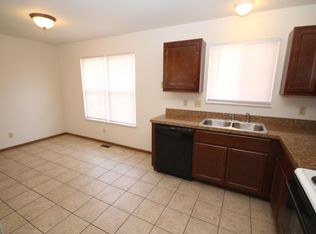 58 Hunting Creek Rd, Saint Peters, MO 63376