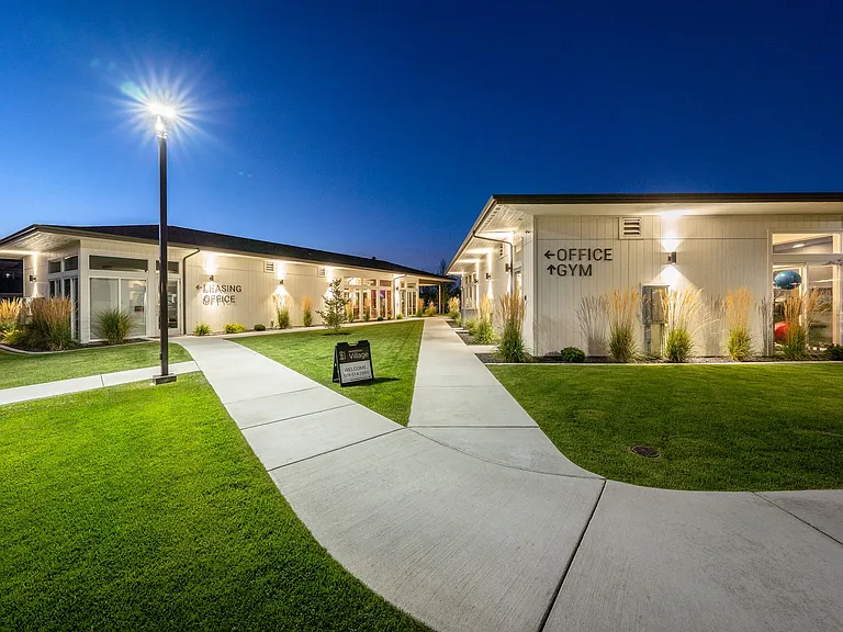 Magnesium Village Apartments — Photo 10