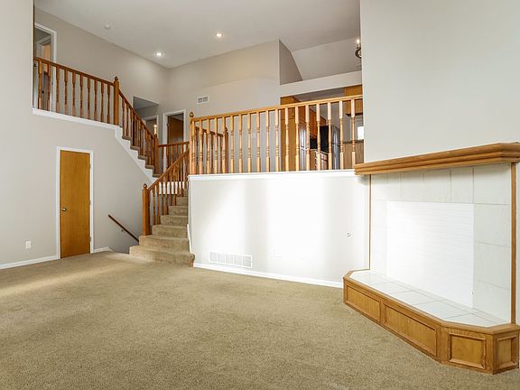 5th image of 22500 W 64th St #817525