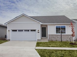 6463 NE 11th Ct, Des Moines, IA 50313