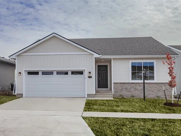 6463 NE 11th Ct, Des Moines, IA 50313