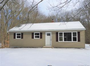 94 Fellows Rd, Oakdale, CT 06370