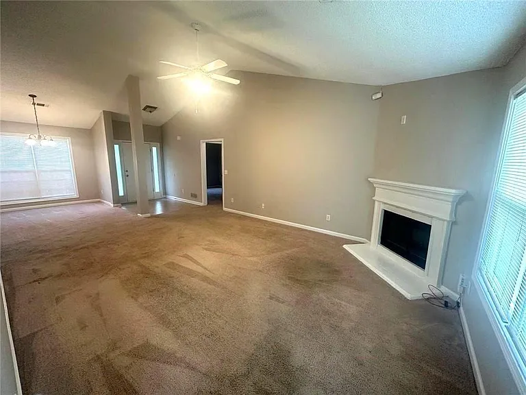 2743 Sam Calvin Dr — Photo 3