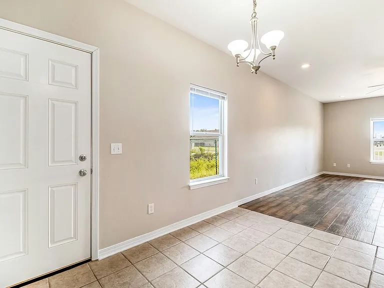 7412 Harvest Village Ct #7412 — Photo 13