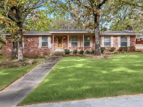 6809 Comanche Dr, North Little Rock, AR 72116