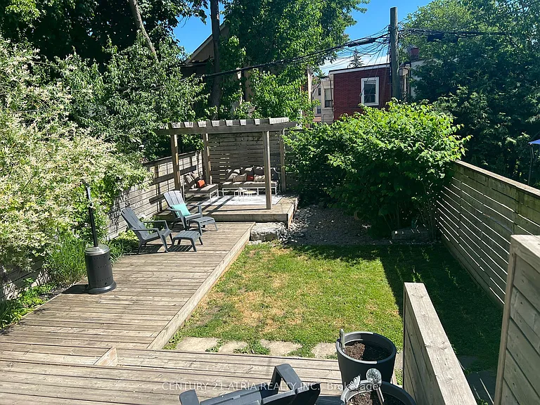 109 Simpson Ave — Photo 15