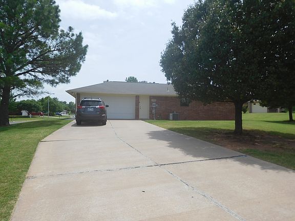 5th image of 2709 W 21st Ct