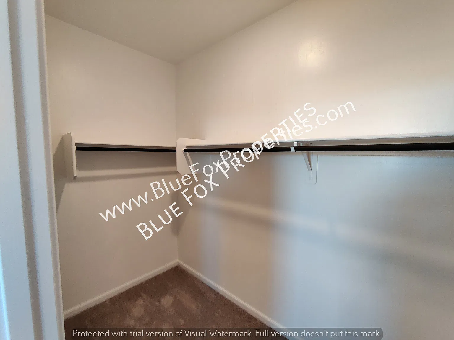 10430 W Kerrigan Lane — Photo 2