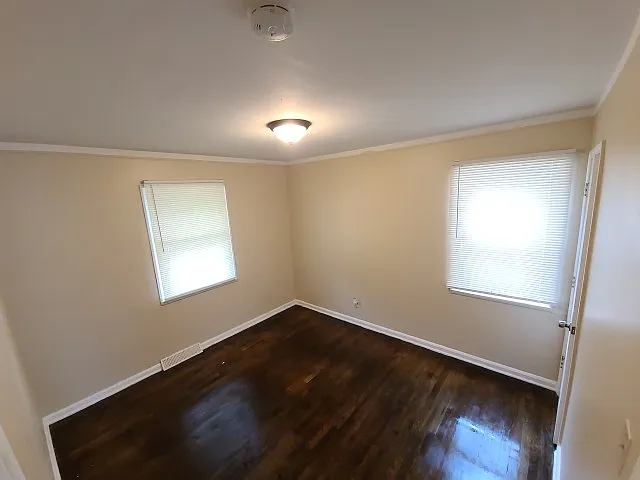 24358 Annapolis St — Photo 13