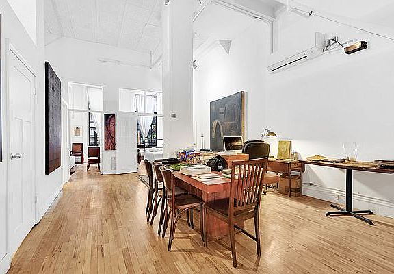 4th image of 81 Murray St APT 2