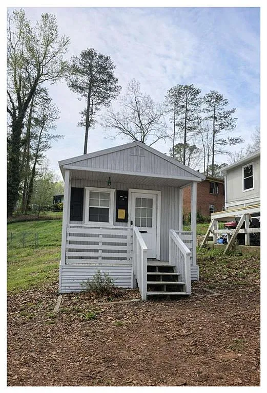 Building Photo - 2298 Tilson Cir #B