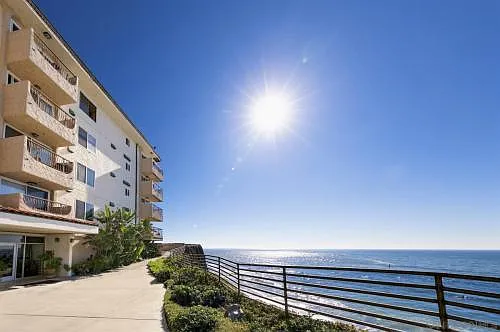 4878 Pescadero Ave