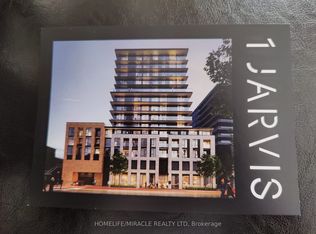 1 Jarvis St #914, Hamilton, ON L8R 3J2