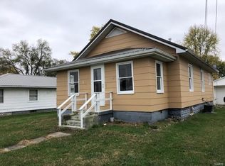 601 S Front St, Ramsey, IL 62080