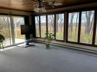 6093 Airport Rd, Allentown, PA 18109