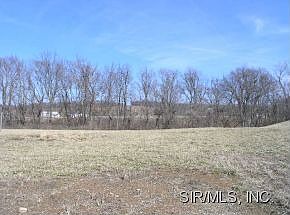 2nd image of 609 Autumn Rise Ln
