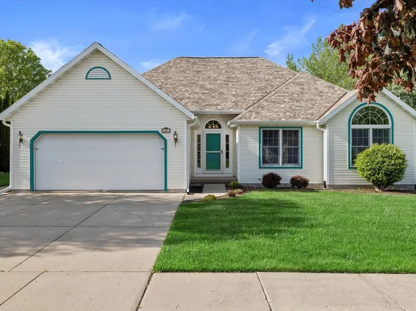 228 East Prospect STREET, Hartford, WI 53027