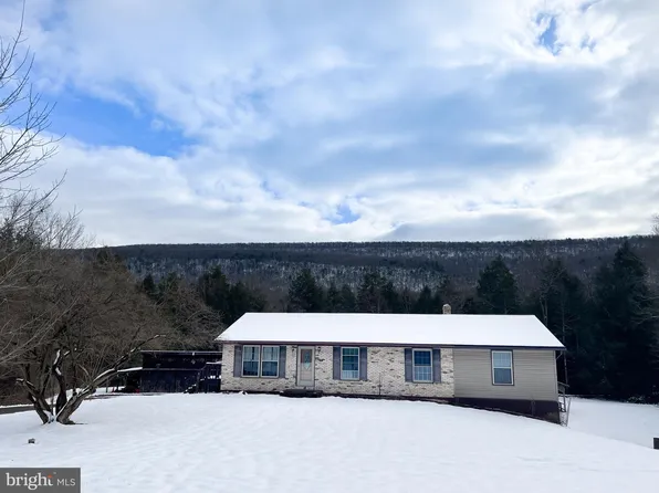 3258 New Lancaster Valley Rd, Milroy, PA 17063