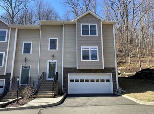 70 Stetson Pl #70, Danbury, CT 06811