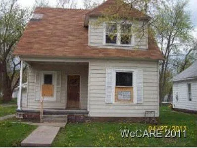 817 Holmes Ave photo 1