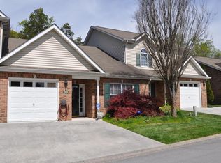 6820 La Christa Way, Knoxville, TN 37921