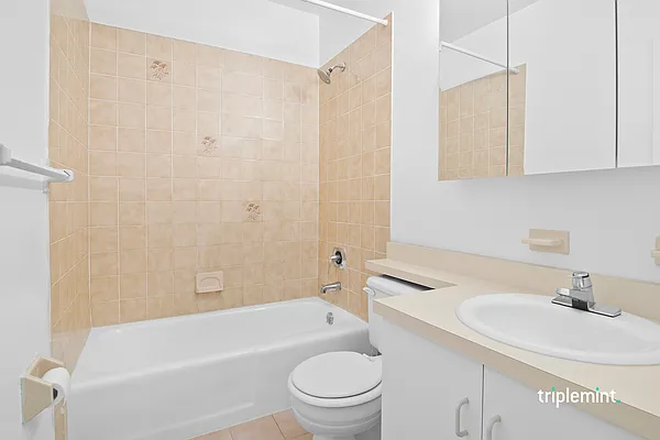 Rented by Triplemint | media 10