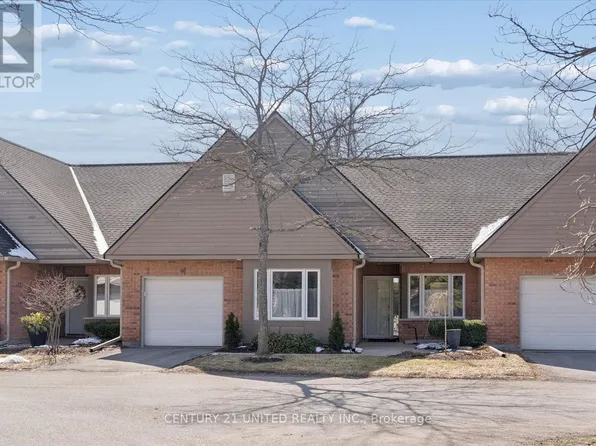1850 Cherryhill Rd #9-2, Peterborough, ON K9K 2E3