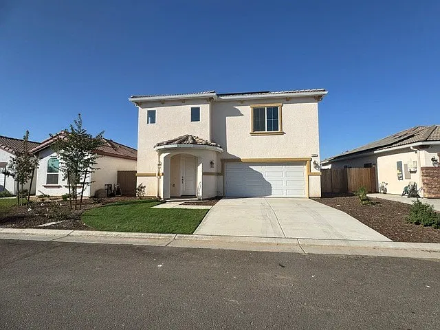 1529 Crimson Way