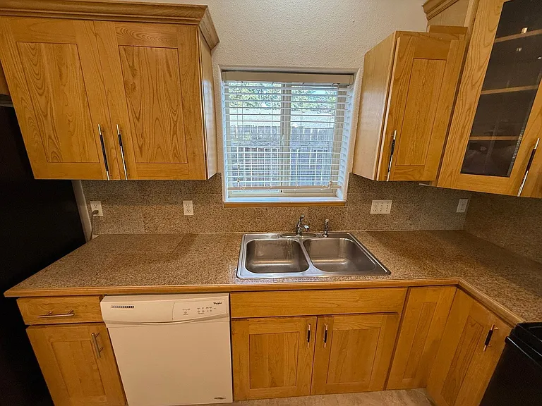 The Firs Apartments — Photo 57