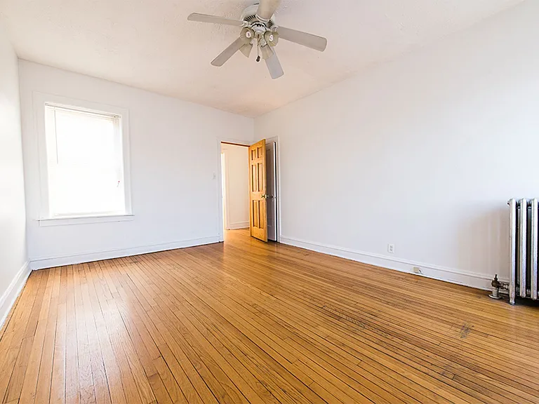 8009-11 S Maryland Chicago, IL 60619 — Photo 7