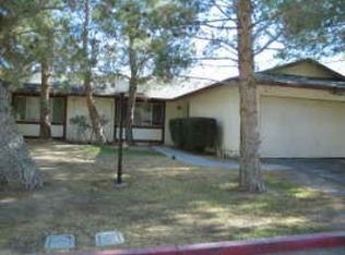 751 Higgins Rd APT 9, Barstow, CA 92311