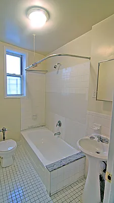 Rented by Tryax Realty Management | media 10