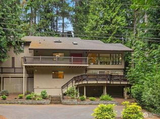 16216 N Meadowdale Rd, Edmonds, WA 98026
