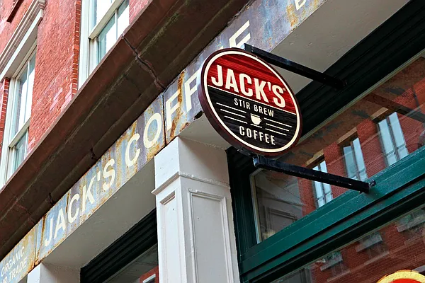 Rented by R New York | media 39