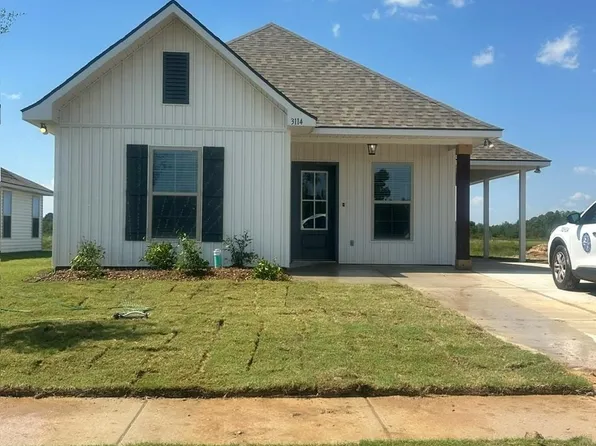 3114 E Blue Heron Dr, Lake Charles, LA 70615
