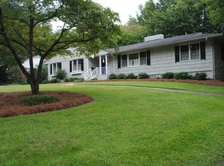 720 Yorkshire Rd, Winston Salem, NC 27106