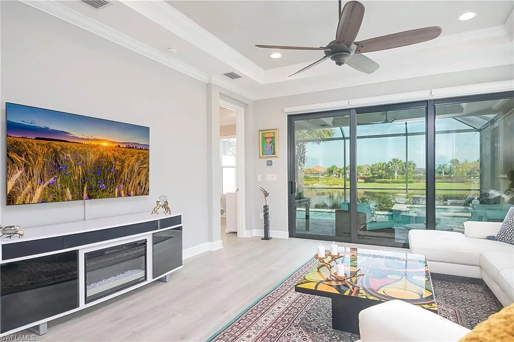 2 bed, 2.0 bath, 1552 sqft, $4,500 — Photo 1