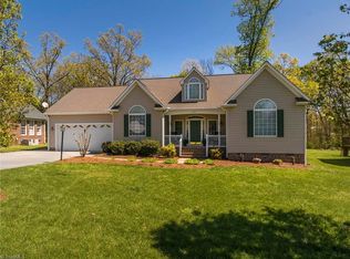 424 S Timbergate Dr, Gibsonville, NC 27249