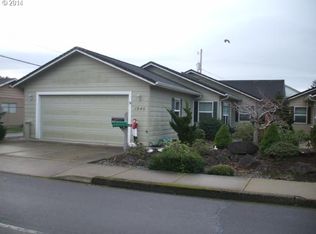1540 10th St, Florence, OR 97439