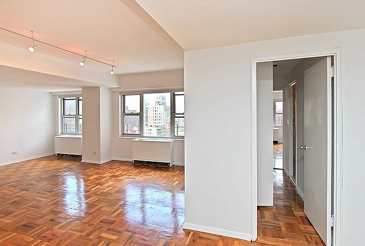 1st image of 1440 2nd Ave #18E