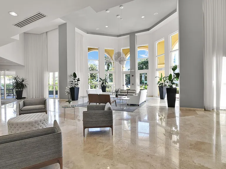99 Mizner Blvd #Penthouse 40 — Photo 7
