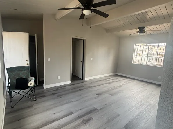 1106 S 40th St, San Diego, CA 92113
