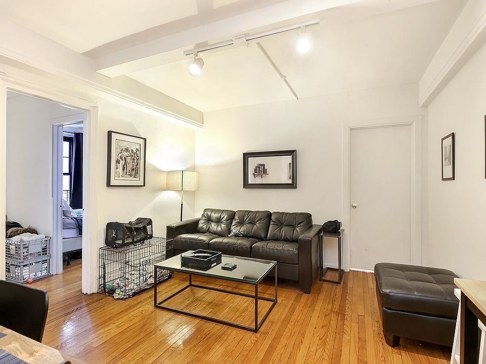 1st image of 50 W 72nd St APT 904