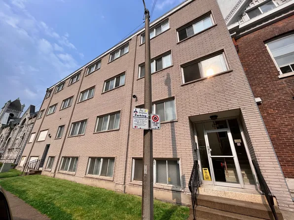 122 Sydenham Street, 122 Sydenham St, Kingston, ON K7L 3H5