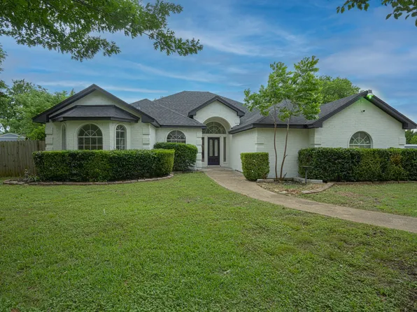 214 Pearly Top Dr, Glenn Heights, TX 75154