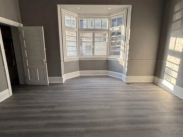 2025 Upland Way — Photo 9